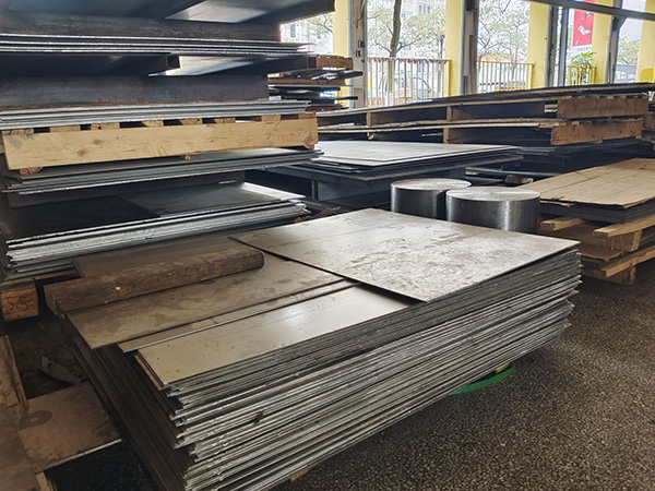 高速鋼刀具出現(xiàn)磨損后應(yīng)該怎么處理？